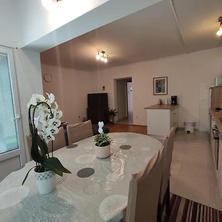Jadranka Apartamento Makarska